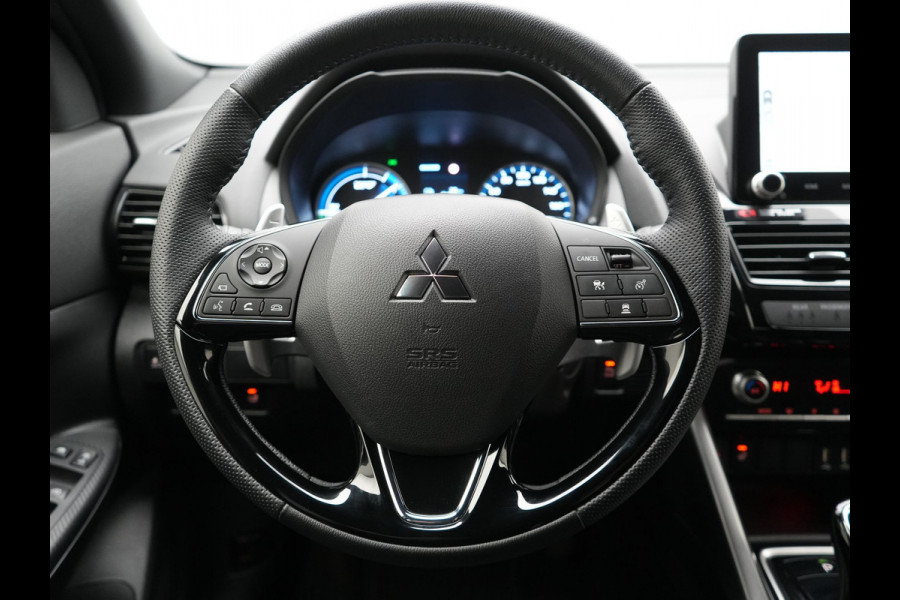 Mitsubishi Eclipse Cross 2.4 Black Edition Plug In Hybrid 188pk Dealer O.H. PHEV | Trekhaak | Adaptive Cruise | 360 Camera | Alcantara Sportstoelen & Stuur Verwarmd | Keyless | Blis | Navigatie Via TomTom | Apple Carplay | DAB |