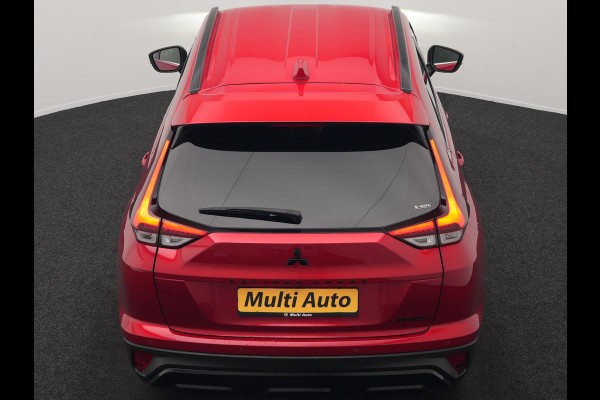 Mitsubishi Eclipse Cross 2.4 Black Edition Plug In Hybrid 188pk Dealer O.H. PHEV | Trekhaak | Adaptive Cruise | 360 Camera | Alcantara Sportstoelen & Stuur Verwarmd | Keyless | Blis | Navigatie Via TomTom | Apple Carplay | DAB |