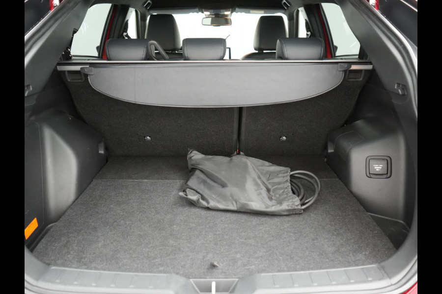 Mitsubishi Eclipse Cross 2.4 Black Edition Plug In Hybrid 188pk Dealer O.H. PHEV | Trekhaak | Adaptive Cruise | 360 Camera | Alcantara Sportstoelen & Stuur Verwarmd | Keyless | Blis | Navigatie Via TomTom | Apple Carplay | DAB |