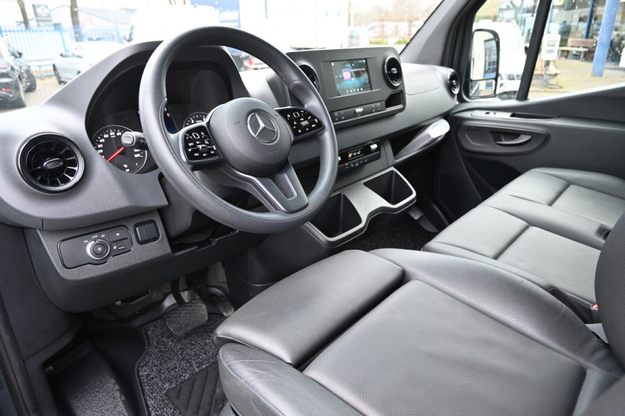 Mercedes-Benz Sprinter 519 CDI L3H2 3500 KG trekhaak, LED, Geveerde stoel