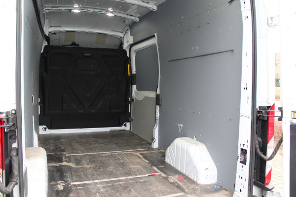 Ford Transit 350 2.0 TDCI 130PK E6 L3H3 Automaat Trend ✓ airco ✓ navigatie ✓ camera