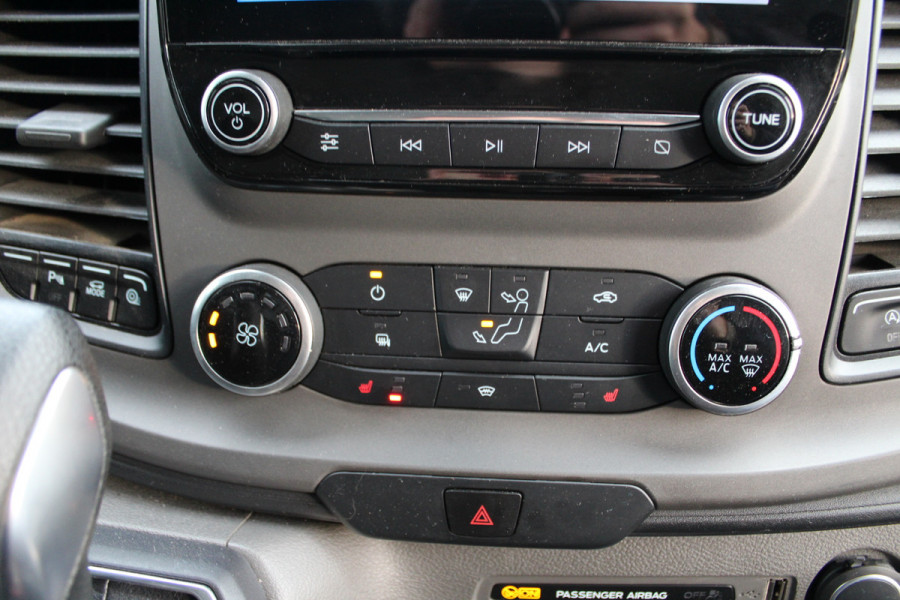 Ford Transit 350 2.0 TDCI 130PK E6 L3H3 Automaat Trend ✓ airco ✓ navigatie ✓ camera