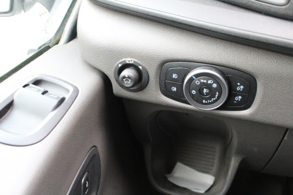 Ford Transit 350 2.0 TDCI 130PK E6 L3H3 Automaat Trend ✓ airco ✓ navigatie ✓ camera