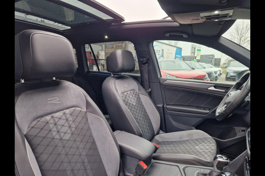 Volkswagen Tiguan 1.5 TSI DSG R-Line /Pano