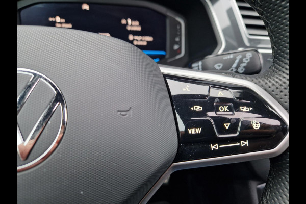 Volkswagen Tiguan 1.5 TSI DSG R-Line /Pano