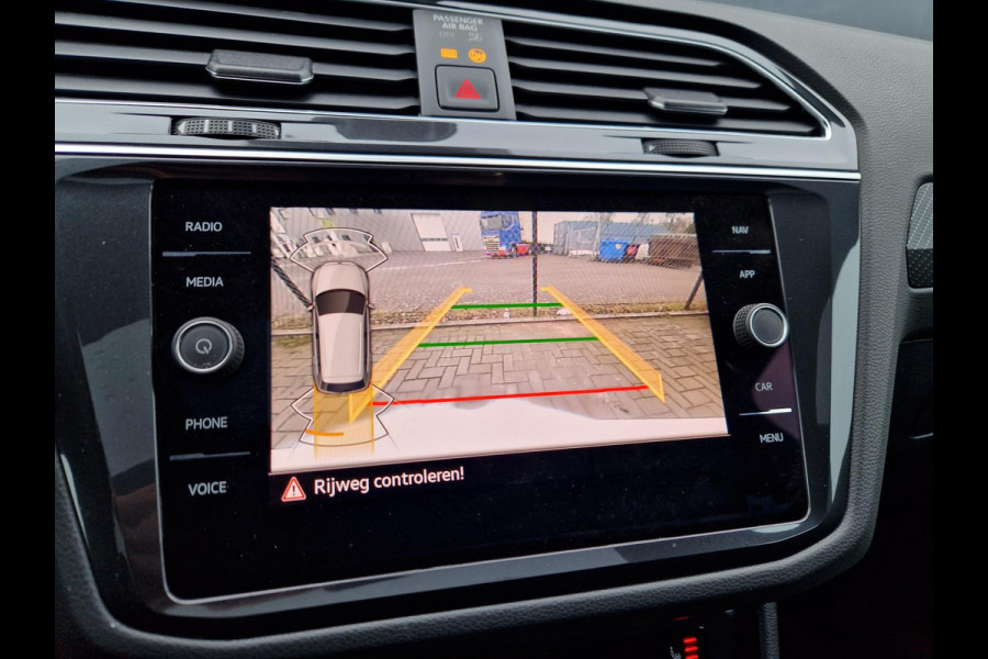 Volkswagen Tiguan 1.5 TSI DSG R-Line /Pano