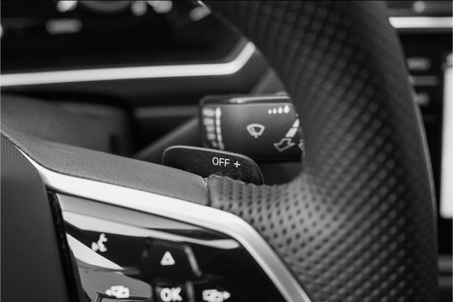 Volkswagen Tiguan 1.4 TSI eHybrid R-Line Pano Leder ACC 360° Camera Trekhaak