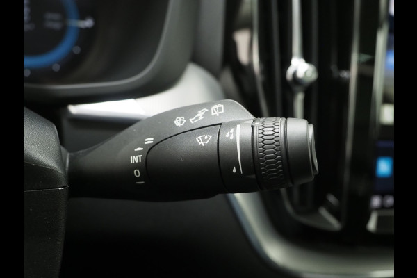 Volvo XC60 2.0 T6 Plug-in hybrid AWD Plus Dark Long Range | Panoramadak | Keyless | Camera | Leder | Memory | Climate | LED | Carplay