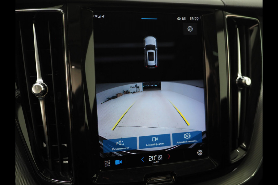 Volvo XC60 2.0 T6 Plug-in hybrid AWD Plus Dark Long Range | Panoramadak | Keyless | Camera | Leder | Memory | Climate | LED | Carplay