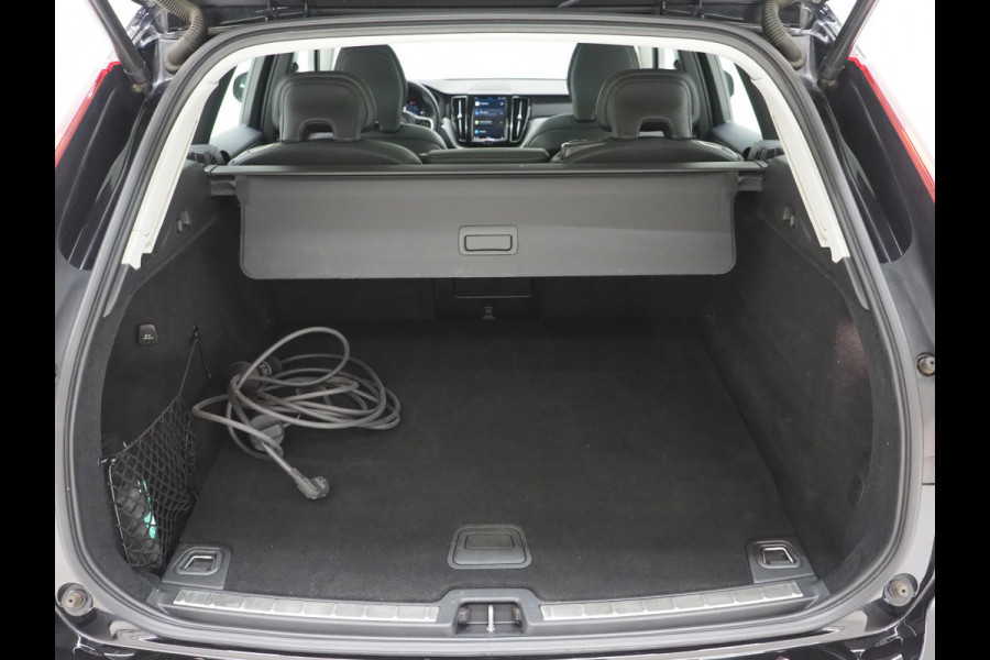 Volvo XC60 2.0 T6 Plug-in hybrid AWD Plus Dark Long Range | Panoramadak | Keyless | Camera | Leder | Memory | Climate | LED | Carplay