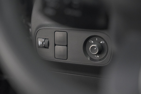 Citroën C3 PureTech 110 EAT6 C-Series | Apple Carplay | Parkeersensoren | Climate Control