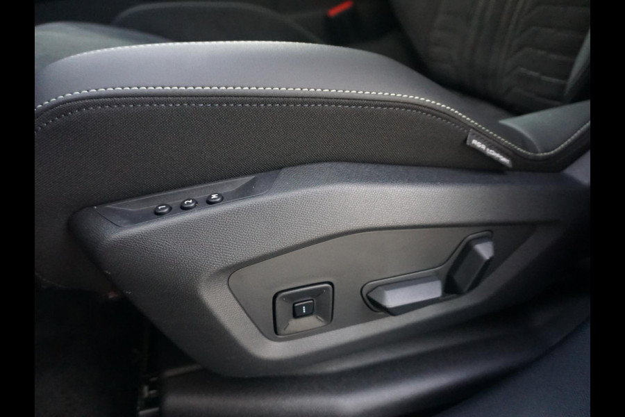 Peugeot 3008 1.2 Hybrid 136 GT Leder alcantara interieur | All season banden