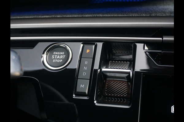 Peugeot 3008 1.2 Hybrid 136 GT Leder alcantara interieur | All season banden