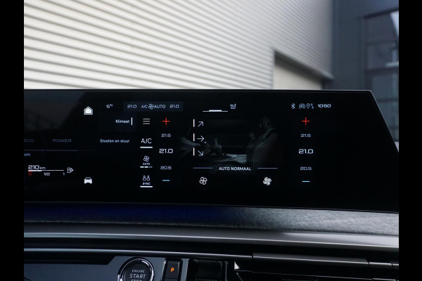 Peugeot 3008 1.2 Hybrid 136 GT Leder alcantara interieur | All season banden