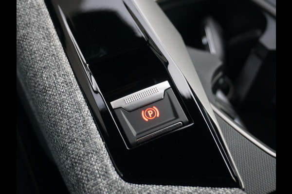 Peugeot 3008 1.2 Hybrid 136 GT Leder alcantara interieur | All season banden