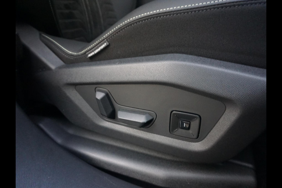 Peugeot 3008 1.2 Hybrid 136 GT Leder alcantara interieur | All season banden