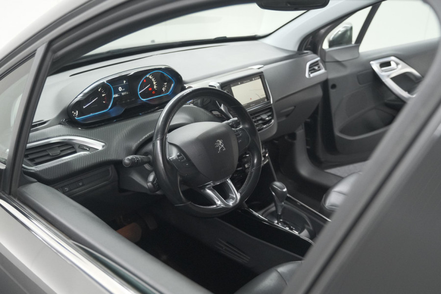 Peugeot 2008 PureTech 110 EAT6 Allure | Camera | Navigatie | Parkeersensoren | Apple Carplay
