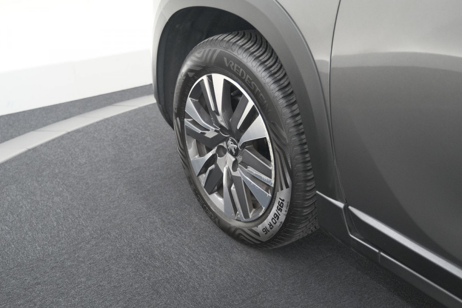 Peugeot 2008 PureTech 110 EAT6 Allure | Camera | Navigatie | Parkeersensoren | Apple Carplay
