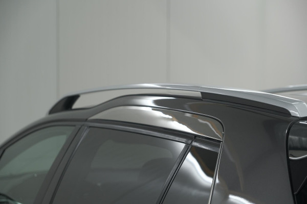 Peugeot 2008 PureTech 110 EAT6 Allure | Camera | Navigatie | Parkeersensoren | Apple Carplay