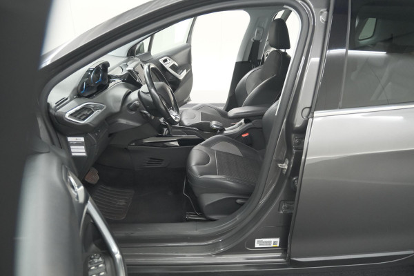 Peugeot 2008 PureTech 110 EAT6 Allure | Camera | Navigatie | Parkeersensoren | Apple Carplay