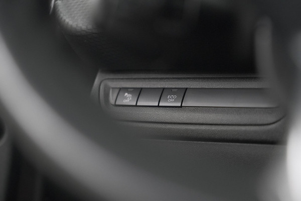 Peugeot 2008 PureTech 110 EAT6 Allure | Camera | Navigatie | Parkeersensoren | Apple Carplay