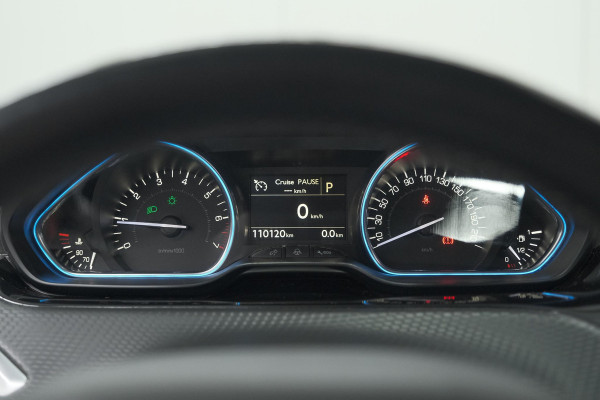 Peugeot 2008 PureTech 110 EAT6 Allure | Camera | Navigatie | Parkeersensoren | Apple Carplay