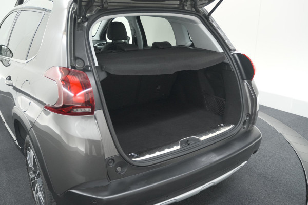 Peugeot 2008 PureTech 110 EAT6 Allure | Camera | Navigatie | Parkeersensoren | Apple Carplay