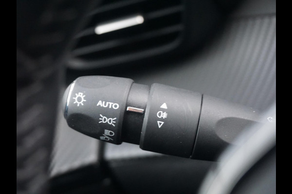 Peugeot 2008 1.2 PureTech 100 Allure 360 Camera