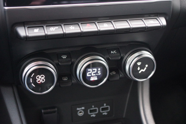 Renault Captur 1.3 TCe 140 PK Automaat Intens, Cruise Control, Climate Control, Sfeerverlichting