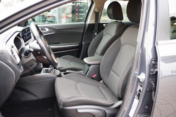 Kia Ceed Sportswagon 1.5 T-GDi 160 PK DynamicLine, Cruise Control, Camera, Navigatie