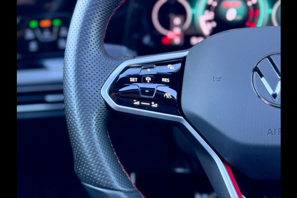 Volkswagen Golf 2.0 TSI GTI Clubsport Pano/Memory/HuD/Camera