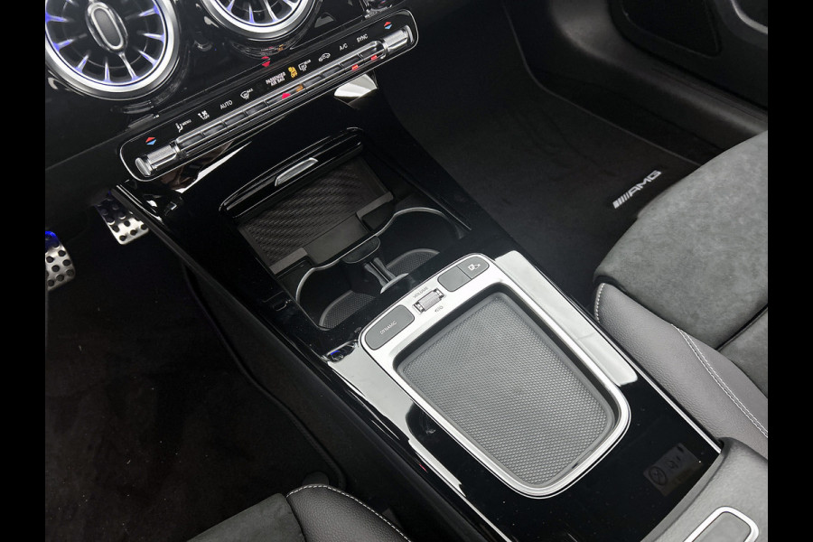 Mercedes-Benz A-Klasse 180 Business Solution AMG | AMG Line Plus pakket | Nightpakket | Smartphone-integratie | 360° camera | Head-up display | Panoramaschuifdak | 19 inch AMG velgen | Augmented Reality navigatie |