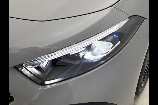 Mercedes-Benz A-Klasse 180 Business Solution AMG | AMG Line Plus pakket | Nightpakket | Smartphone-integratie | 360° camera | Head-up display | Panoramaschuifdak | 19 inch AMG velgen | Augmented Reality navigatie |