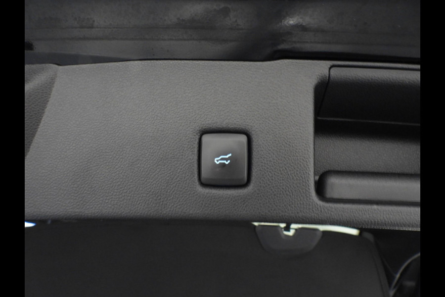 Ford Kuga 2.5 PHEV Plug-In ST-Line X NAVI/HEAD-UP/LED/B&O/18"LMV!