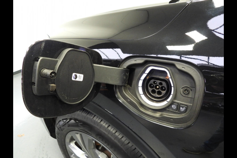 Ford Kuga 2.5 PHEV Plug-In ST-Line X NAVI/HEAD-UP/LED/B&O/18"LMV!