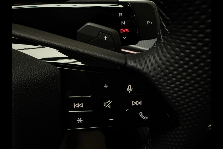 Audi Q3 Sportback Sportback 2xS-line e-hybrid 272 PK Tech plus Matrix Full LED Black Optik