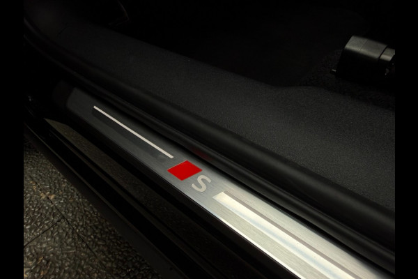 Audi Q3 Sportback Sportback 2xS-line e-hybrid 272 PK Tech plus Matrix Full LED Black Optik