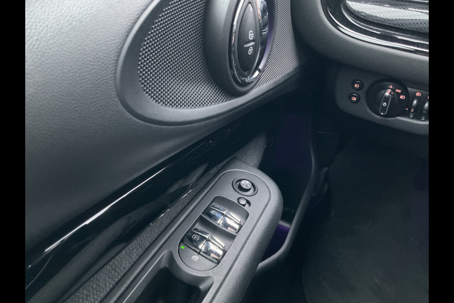MINI Clubman 1.5 One Chili Automaat Stoelverw Nav/Cruise Led Sfeerverl Keyless Voll.Onderhouden!