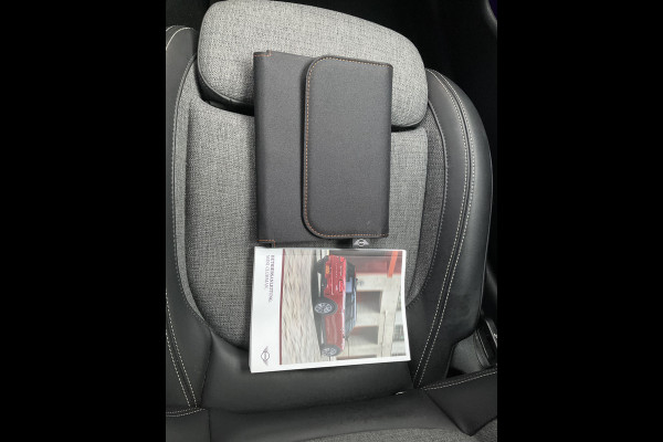 MINI Clubman 1.5 One Chili Automaat Stoelverw Nav/Cruise Led Sfeerverl Keyless Voll.Onderhouden!
