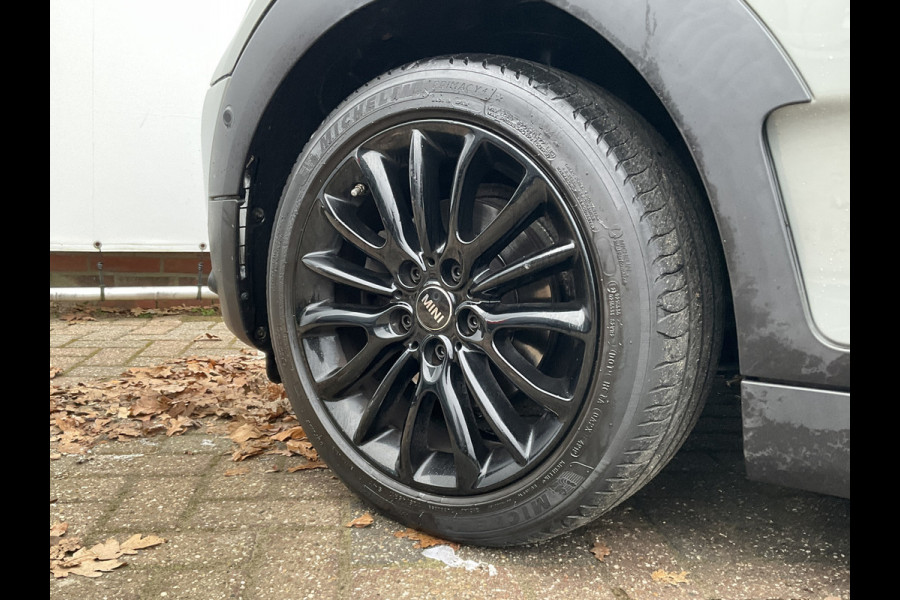 MINI Clubman 1.5 One Chili Automaat Stoelverw Nav/Cruise Led Sfeerverl Keyless Voll.Onderhouden!
