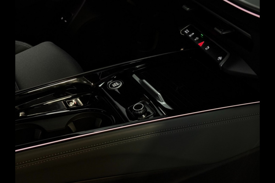 Audi Q3 Sportback Sportback 2xS-line e-hybrid 272 PK Tech plus Matrix Full LED Black Optik