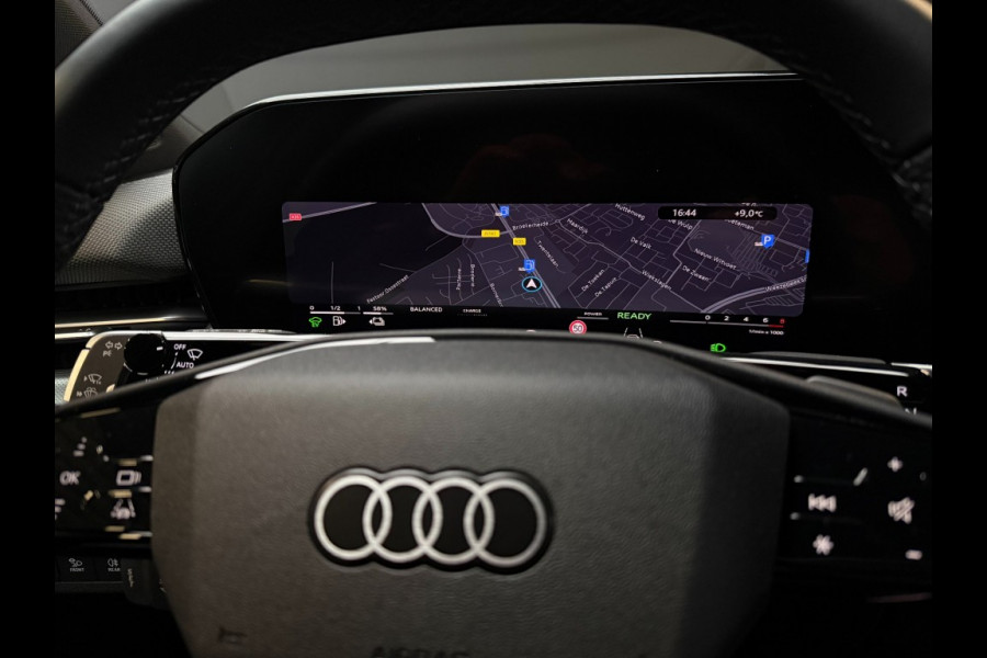 Audi Q3 Sportback Sportback 2xS-line e-hybrid 272 PK Tech plus Matrix Full LED Black Optik