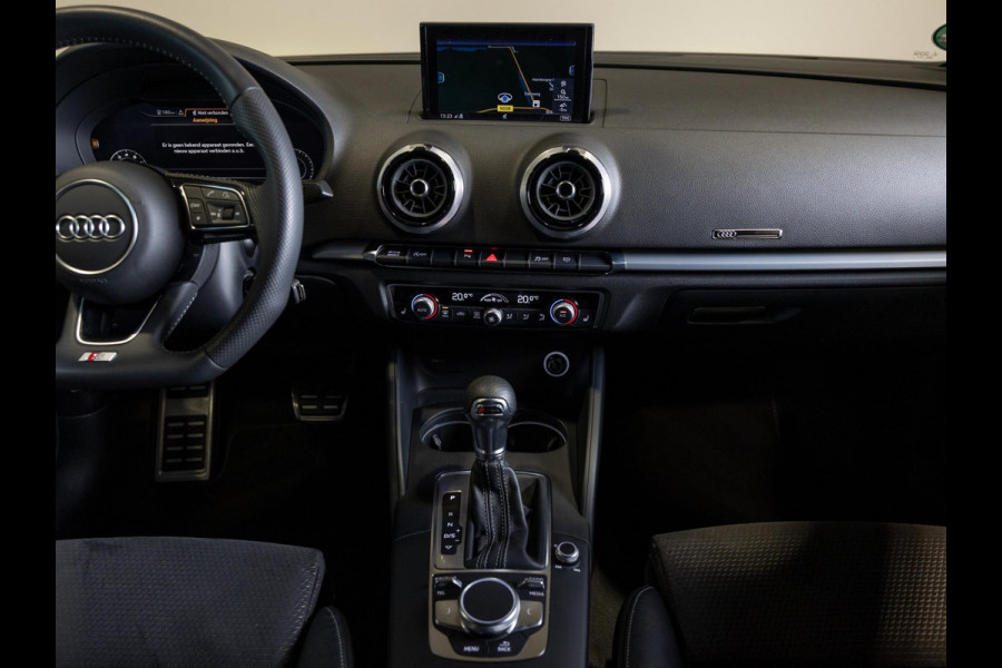 Audi A3 Limousine 35 TFSI CoD 2x S-Line / 150pk / B&O / Apple CarPlay / Stoelverwarming /