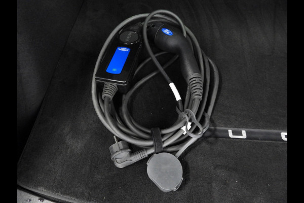 Ford Kuga 2.5 PHEV Plug-In Vignale TREKH./NAVI/CAMERA/LED/B&O/18"LMV!