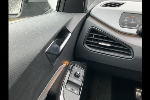 Volkswagen ID.3 First Plus 58 kWh Carplay Adap.Cruise Camera Stoel/Stuurverw Keyless Led NL-Auto!
