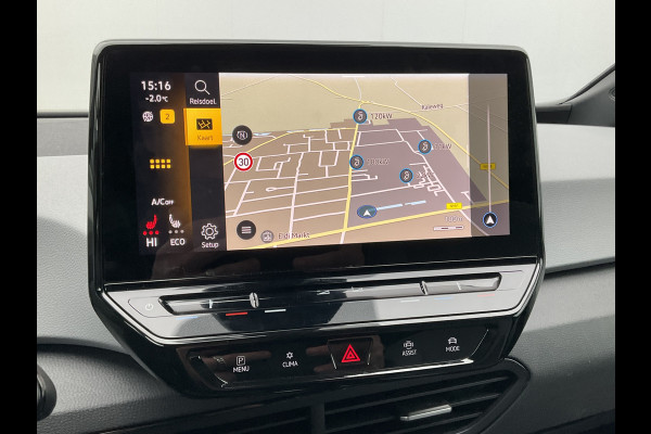 Volkswagen ID.3 First Plus 58 kWh Carplay Adap.Cruise Camera Stoel/Stuurverw Keyless Led NL-Auto!