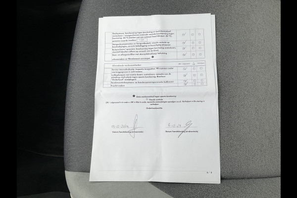 Volkswagen ID.3 First Plus 58 kWh Carplay Adap.Cruise Camera Stoel/Stuurverw Keyless Led NL-Auto!