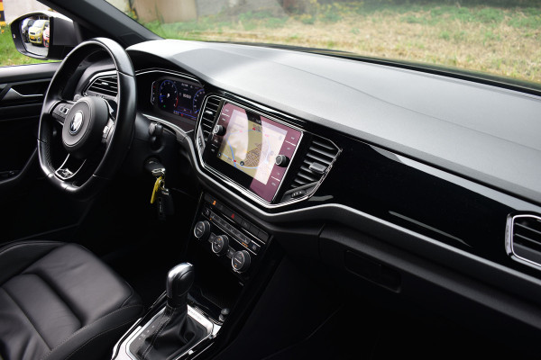 Volkswagen T-Roc R 2.0 TSI 300PK DSG 4MOTION R-SPORT LEDER/CAMERA/NAVI/VIRTUAL