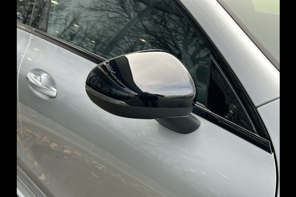 Mercedes-Benz CLA-Klasse 250e AMG // Panoramadak // Nightpakket // Sfeerverlichting // Carplay // Camera // Keyless // MultiBeam