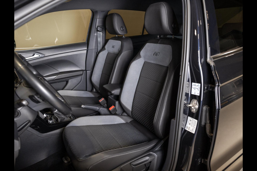 Volkswagen T-Cross 1.0 TSI 2x R-Line / 110pk / Stoelverwarming / Virtual cockpit / Automatische klimaatregeling /